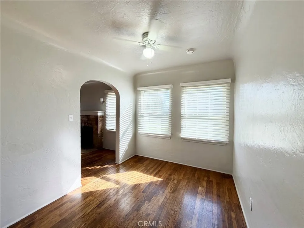 2201 F Merced, CA 95340