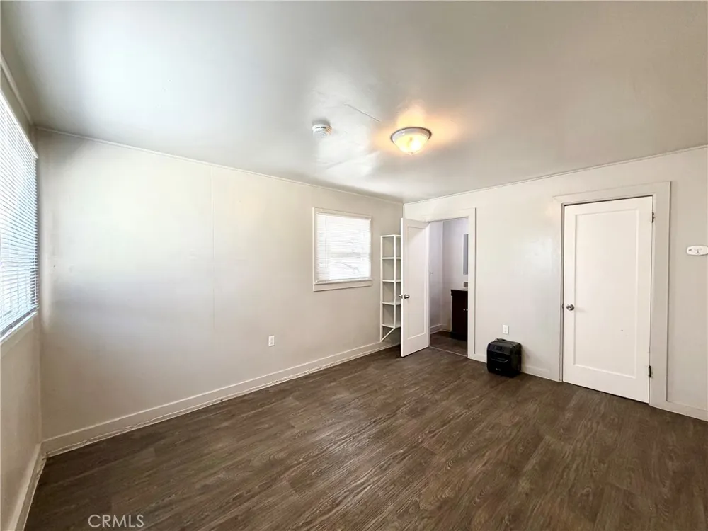 2201 F Merced, CA 95340