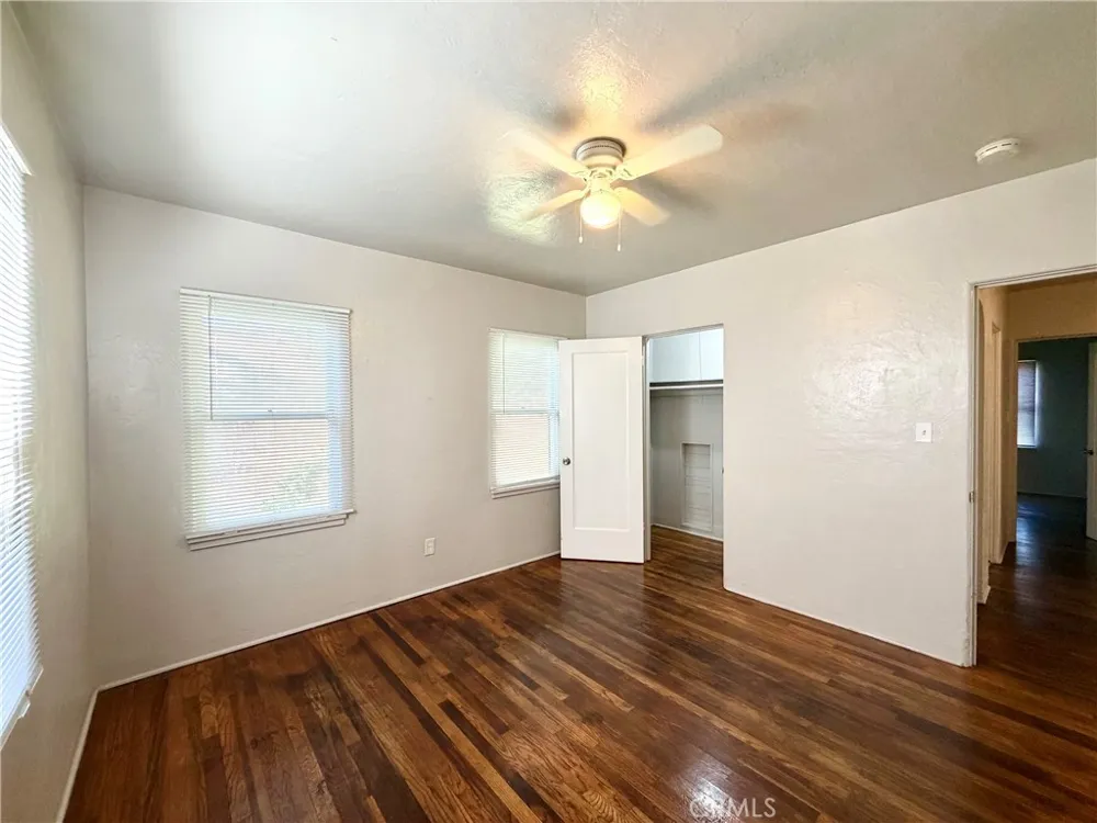 2201 F Merced, CA 95340