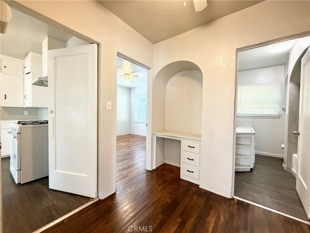 2201 F Merced, CA 95340