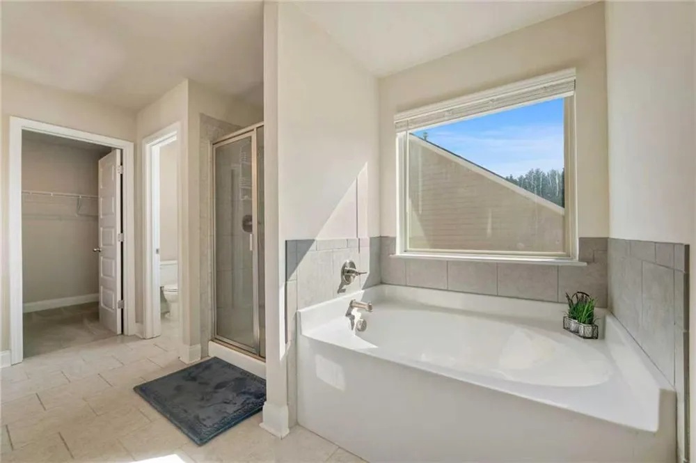 422 Hinton Farm Way Dacula, GA 30019