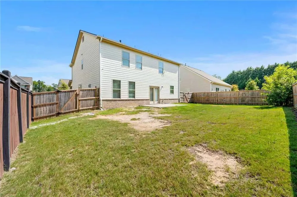 422 Hinton Farm Way Dacula, GA 30019