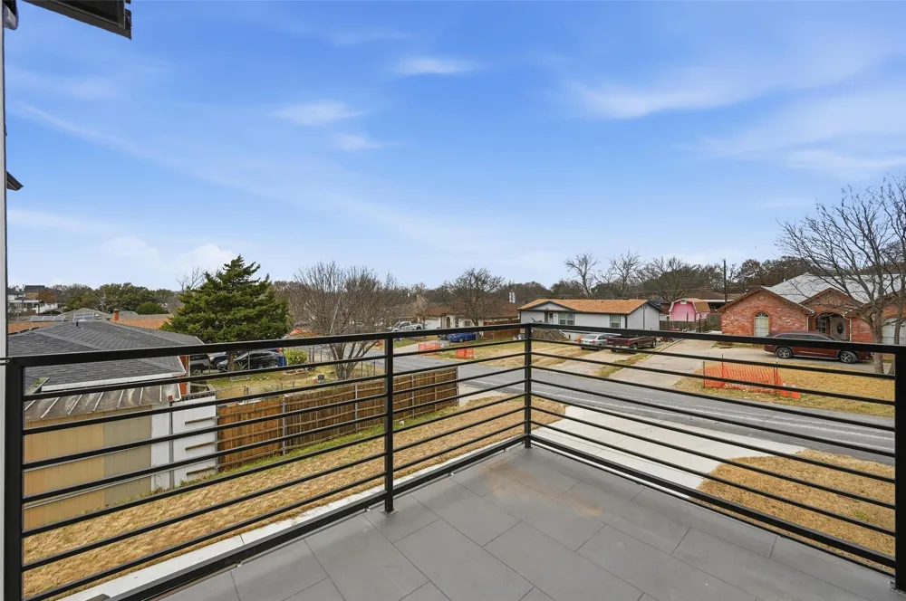 4448 Marcell Avenue Dallas, TX 75211