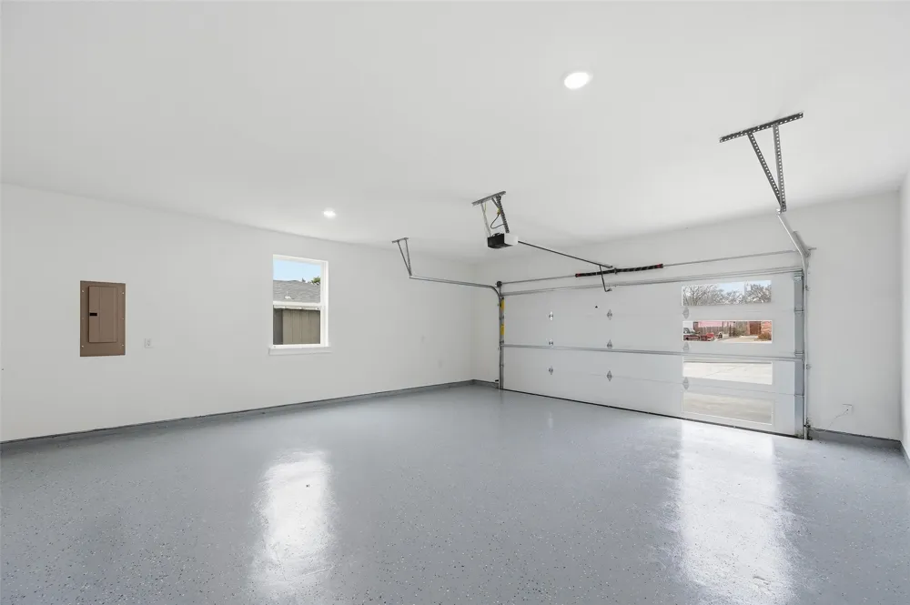 4448 Marcell Avenue Dallas, TX 75211