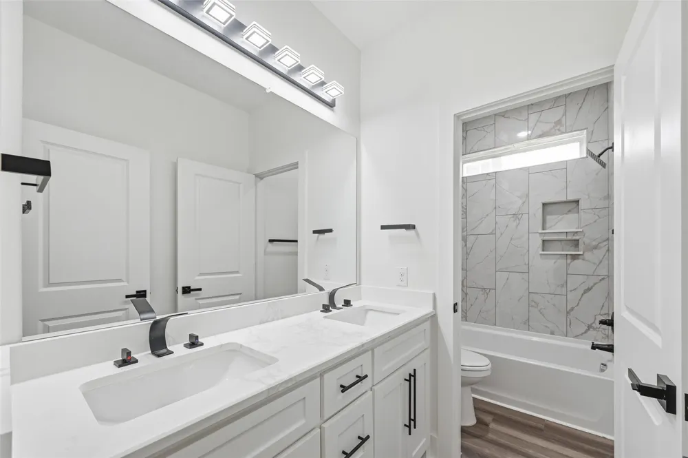 4448 Marcell Avenue Dallas, TX 75211