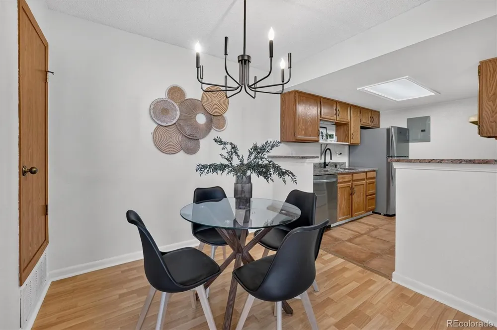 942 S Walden Street #204 Aurora, CO 80017