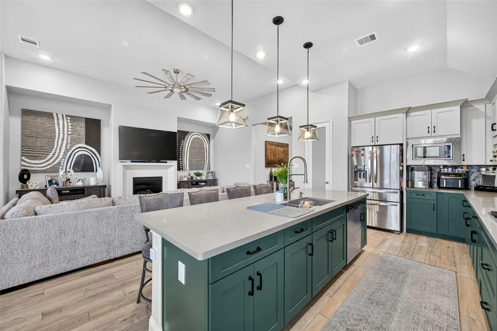4710 Cedar Sage Drive Baytown, TX 77521