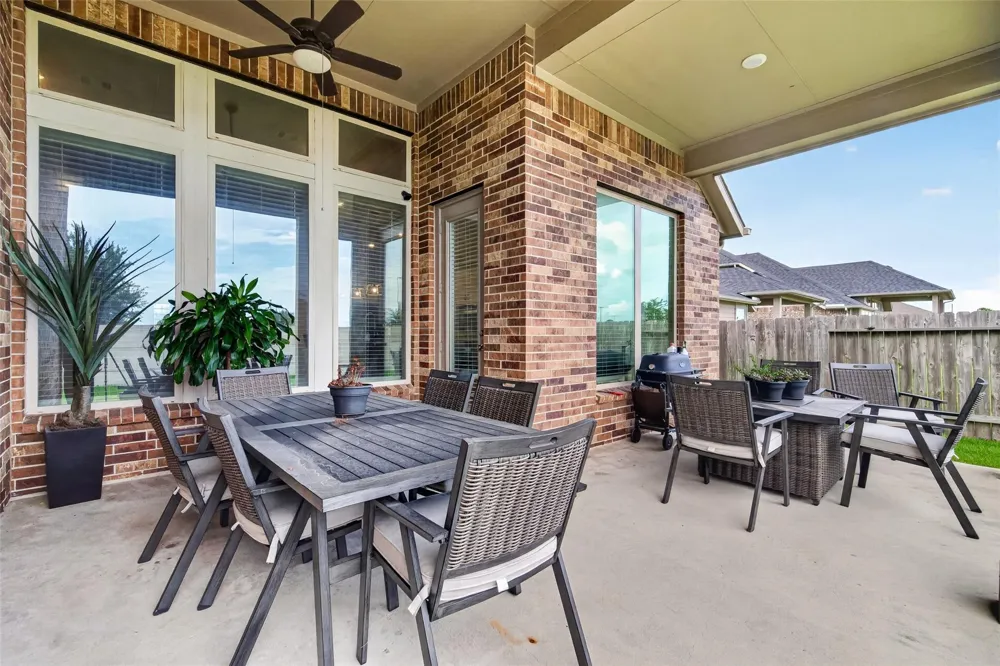 4710 Cedar Sage Drive Baytown, TX 77521