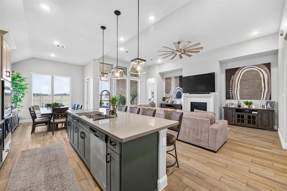 4710 Cedar Sage Drive Baytown, TX 77521