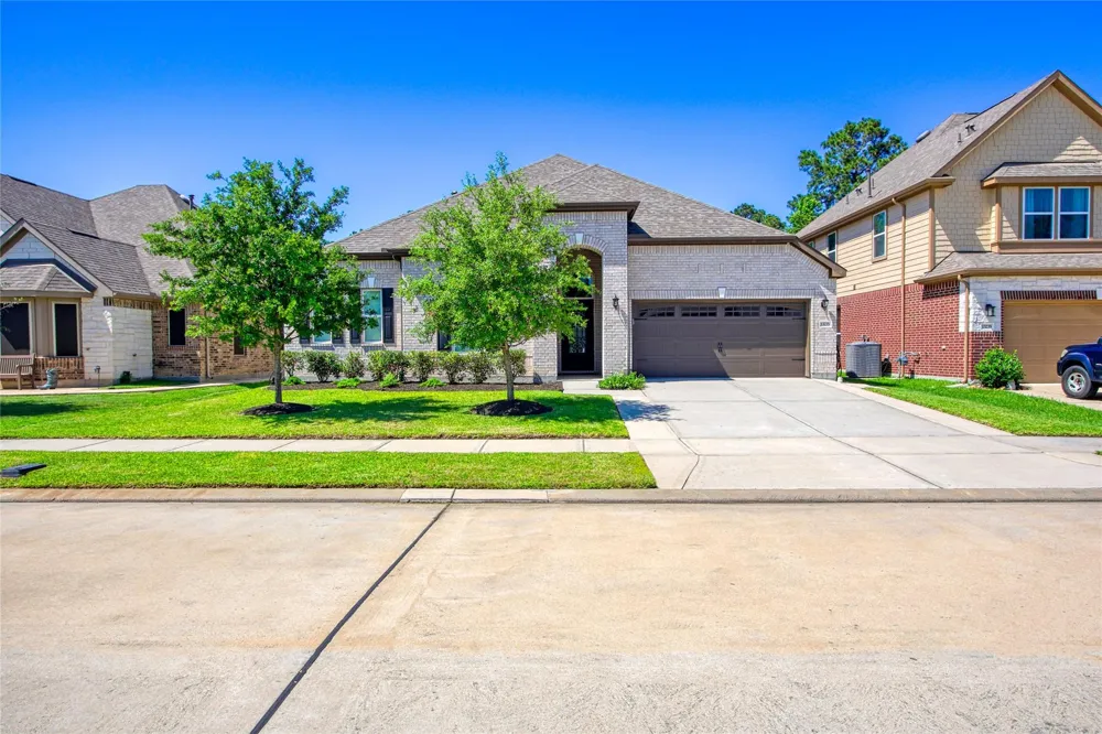 13235 Westmont Heights Lane Houston, TX 77044