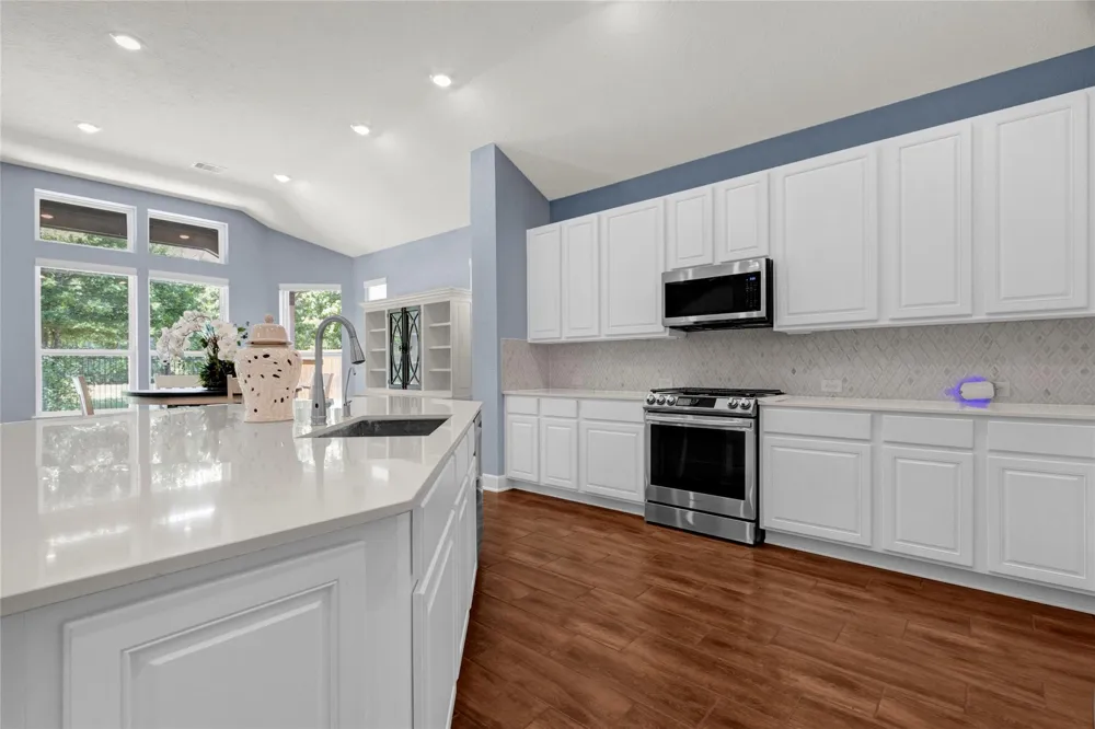 13235 Westmont Heights Lane Houston, TX 77044