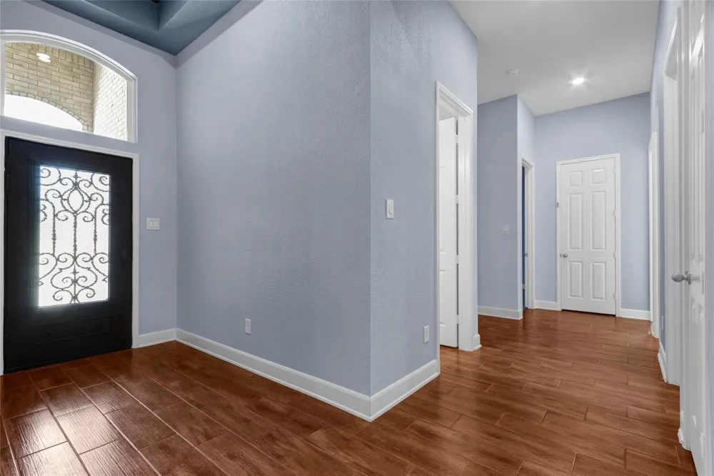 13235 Westmont Heights Lane Houston, TX 77044