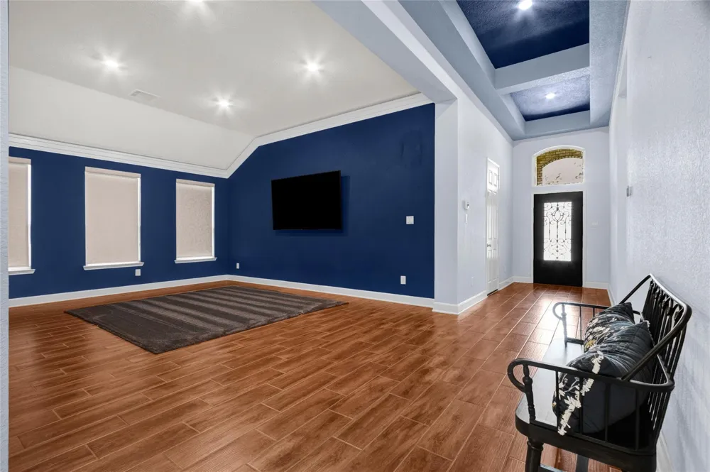 13235 Westmont Heights Lane Houston, TX 77044