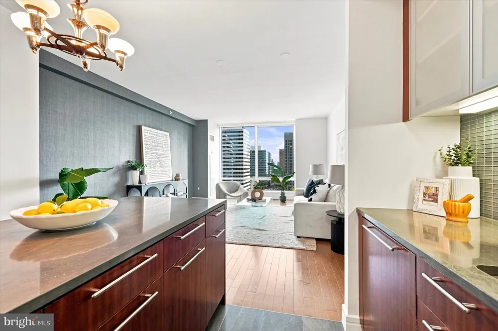 1414 S PENN SQUARE #12E Philadelphia, PA 19102