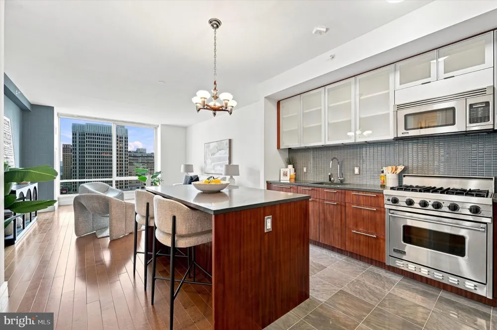 1414 S PENN SQUARE #12E Philadelphia, PA 19102