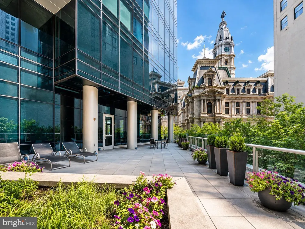 1414 S PENN SQUARE #12E Philadelphia, PA 19102