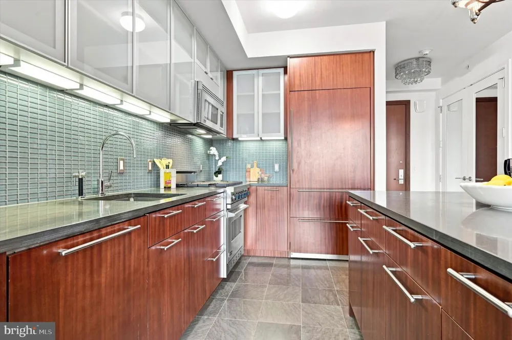 1414 S PENN SQUARE #12E Philadelphia, PA 19102