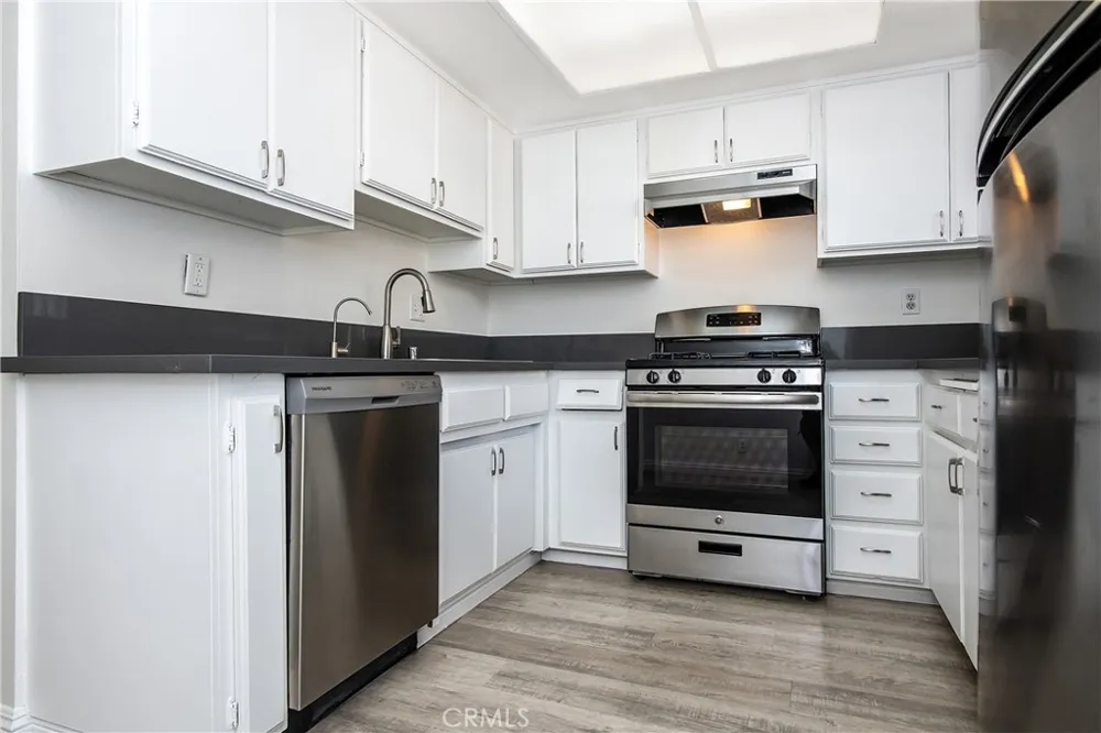 433 Louise Glendale, CA 91206