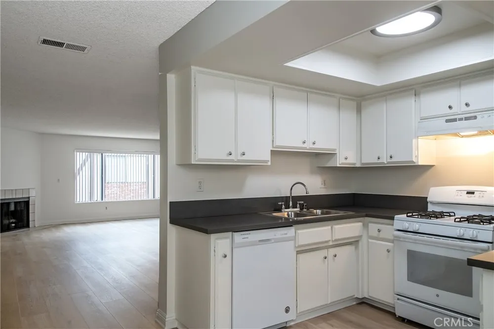 433 Louise Glendale, CA 91206
