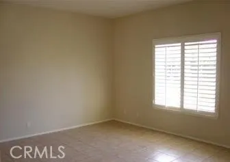 5 Hawkcreek Irvine, CA 92618