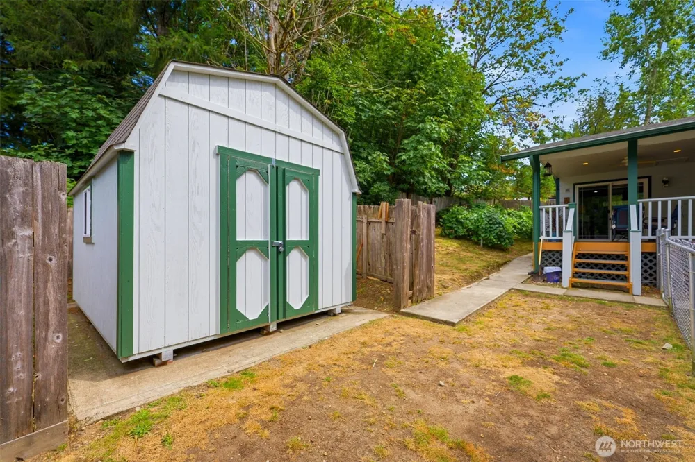 1267 Lidstrom Road SE Port Orchard, WA 98366