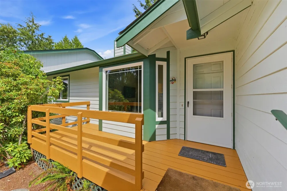 1267 Lidstrom Road SE Port Orchard, WA 98366