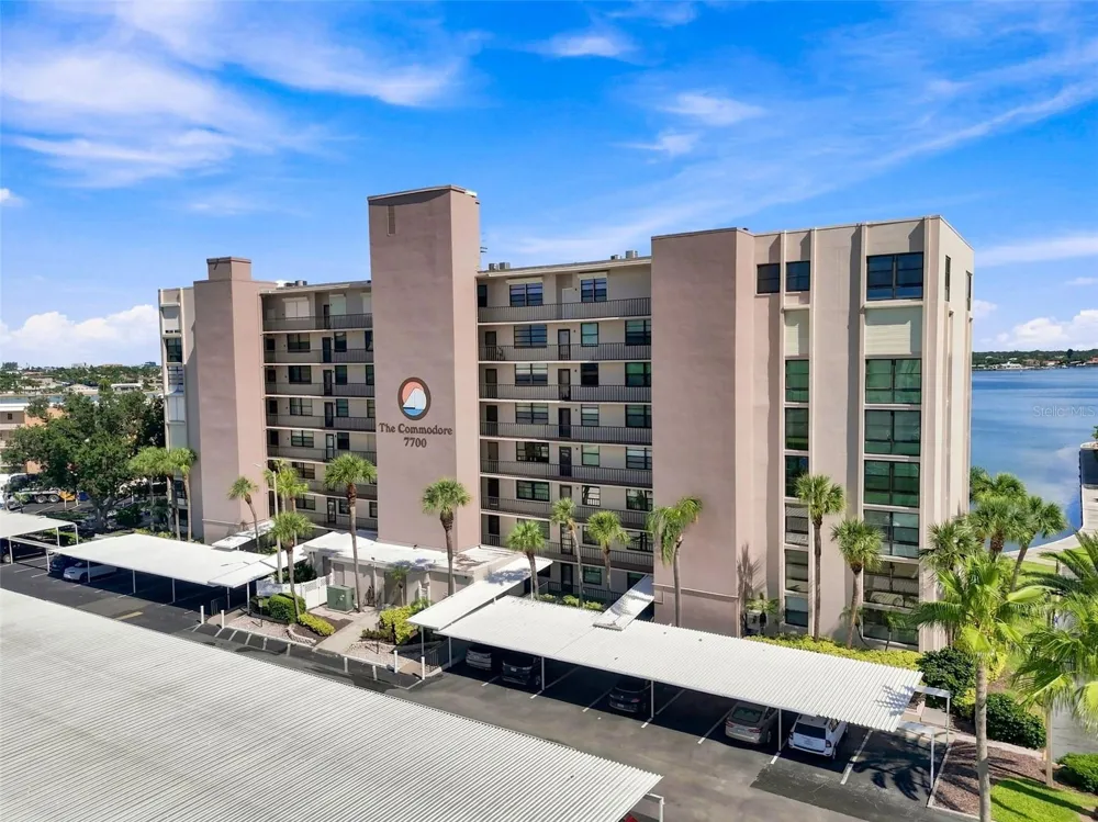 7700 SUN ISLAND DRIVE S #202 South Pasadena, FL 33707
