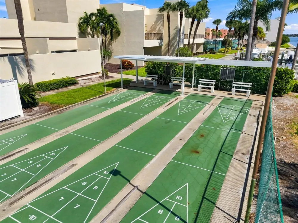 7700 SUN ISLAND DRIVE S #202 South Pasadena, FL 33707