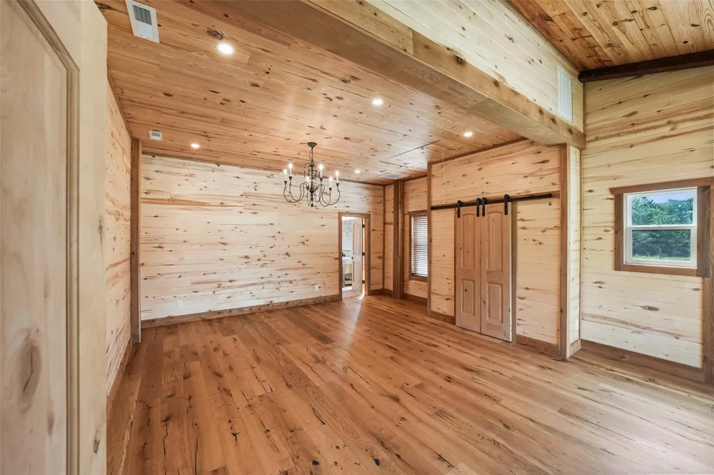 26534 Mitchell Road Hempstead, TX 77445