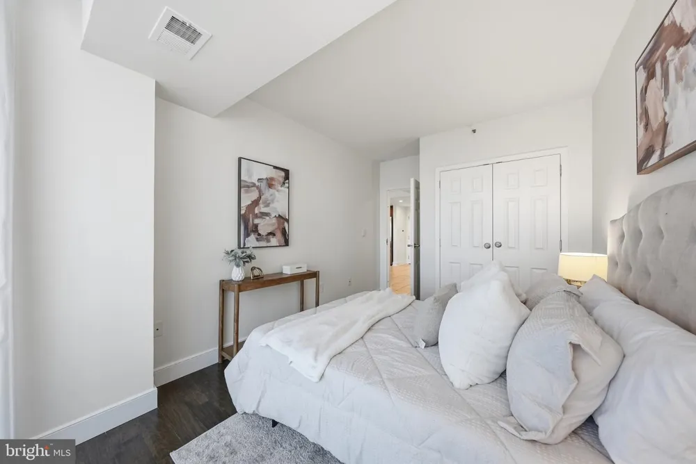 1530 KEY BOULEVARD #520 Arlington, VA 22209