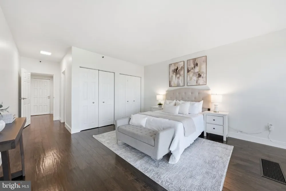 1530 KEY BOULEVARD #520 Arlington, VA 22209