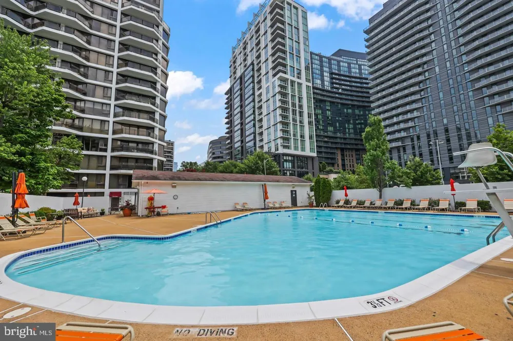 1530 KEY BOULEVARD #520 Arlington, VA 22209