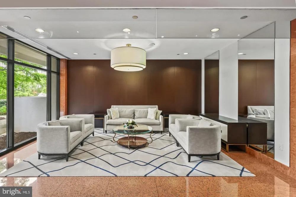 1530 KEY BOULEVARD #520 Arlington, VA 22209