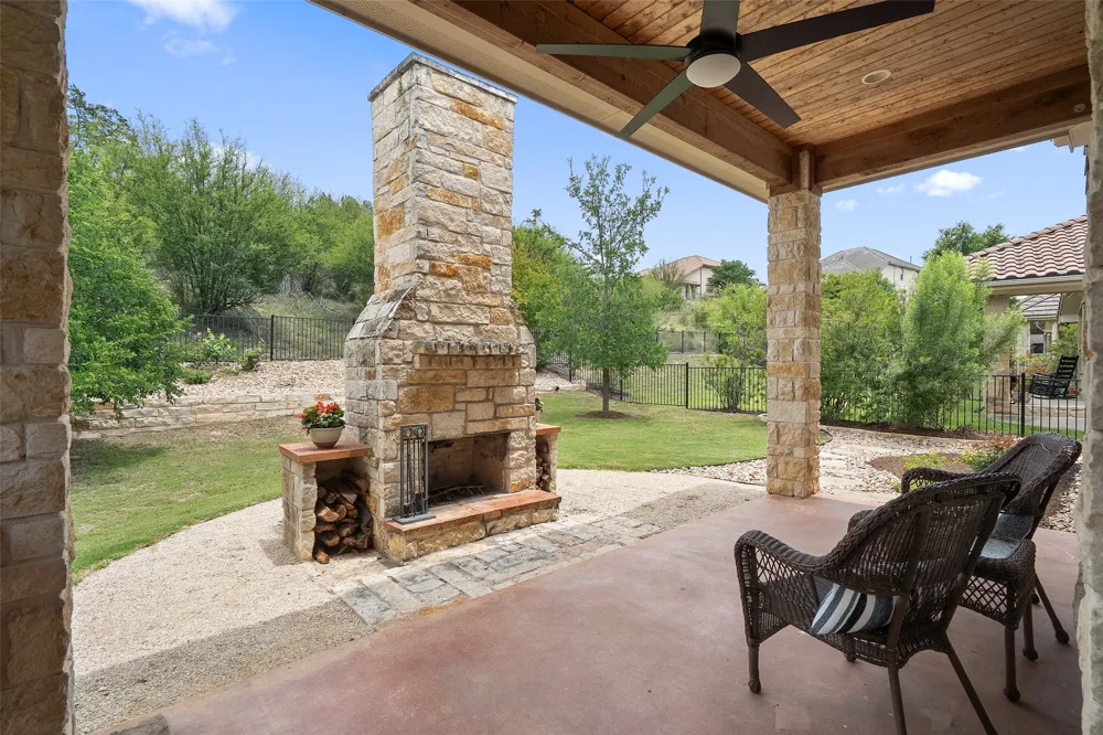 209 Maxwell Way Austin, TX 78738
