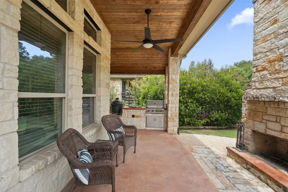 209 Maxwell Way Austin, TX 78738