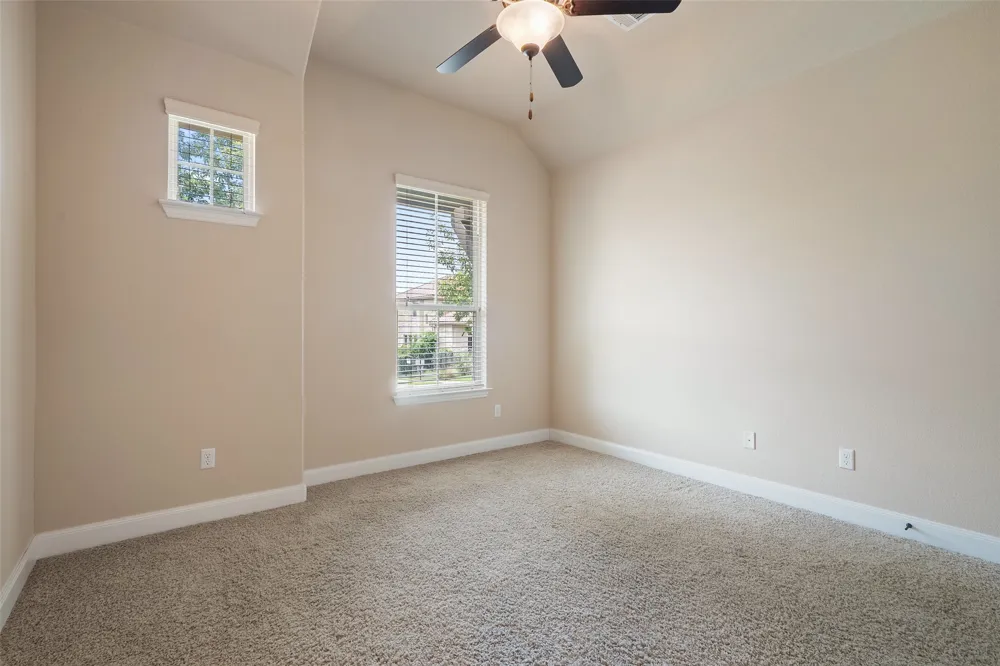 209 Maxwell Way Austin, TX 78738