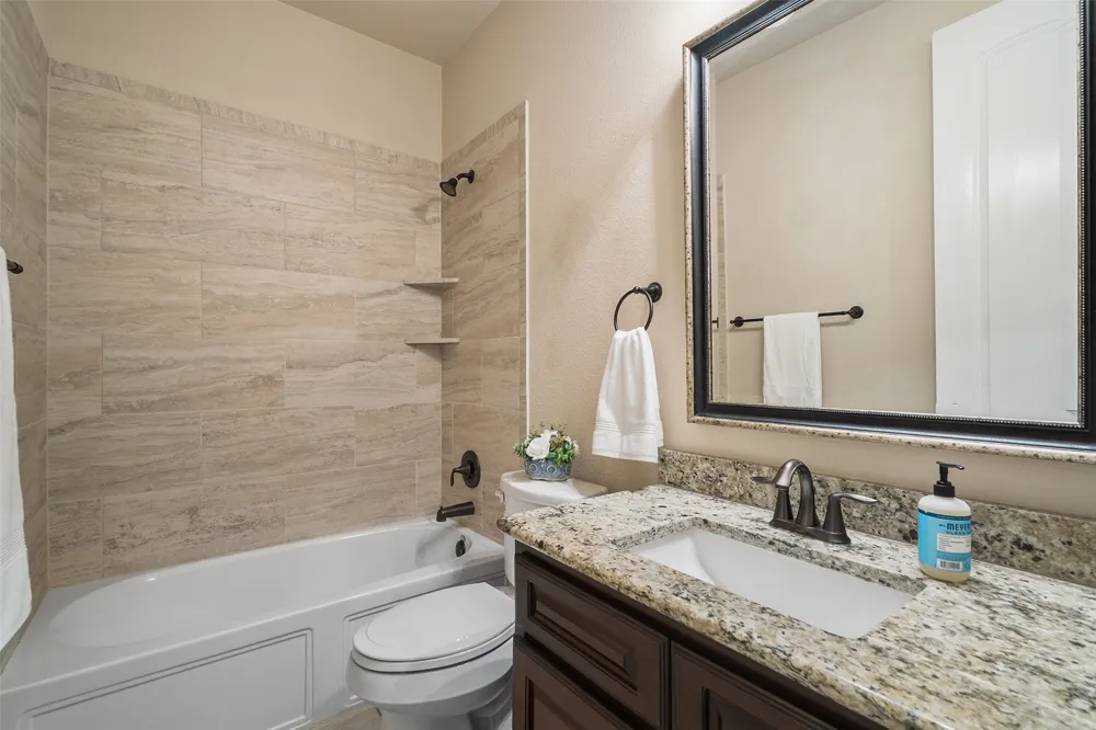 209 Maxwell Way Austin, TX 78738