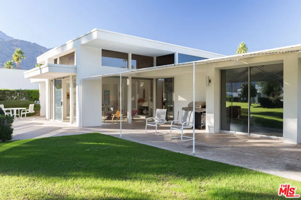2765 S Kings Road Palm Springs, CA 92264