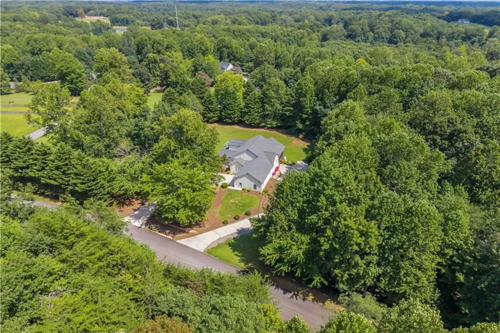 270 Hidden Meadows Road Cleveland, GA 30528