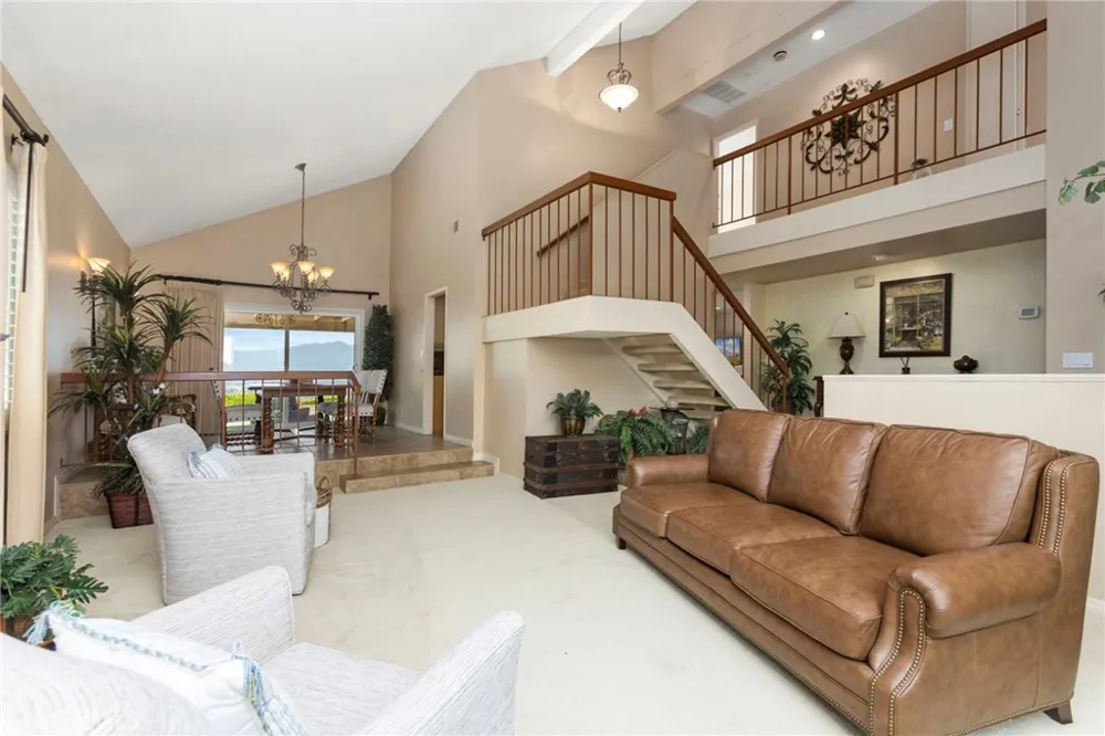 11917 Rustic Hill Whittier, CA 90601
