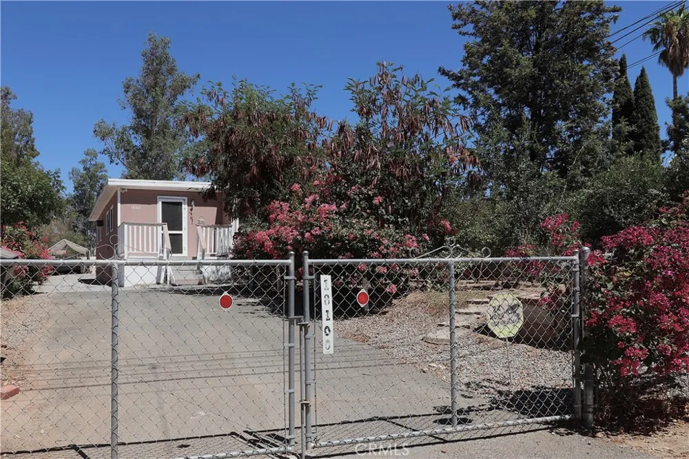 18100 Tereticornis Lake Elsinore, CA 92532