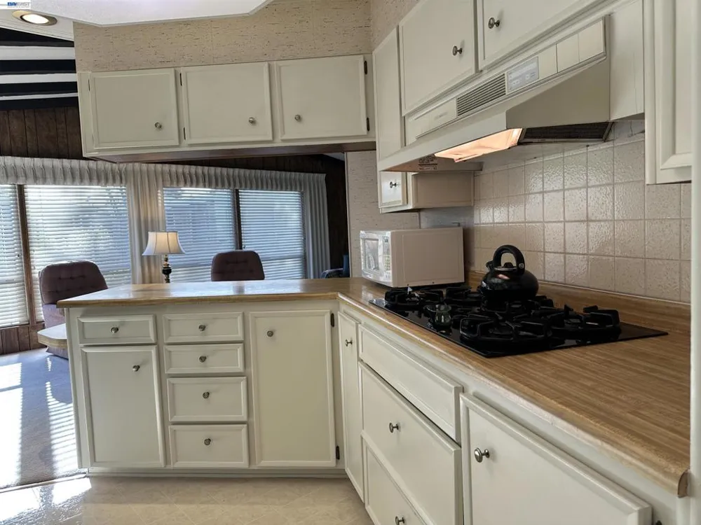 29284 Harpoon Way Hayward, CA 94544