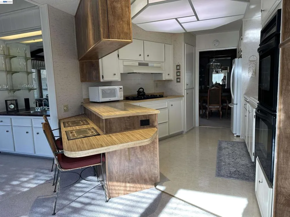 29284 Harpoon Way Hayward, CA 94544