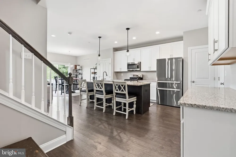 318 RIDGEWOOD DRIVE #           Royersford, PA 19468