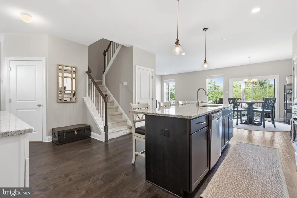 318 RIDGEWOOD DRIVE #           Royersford, PA 19468