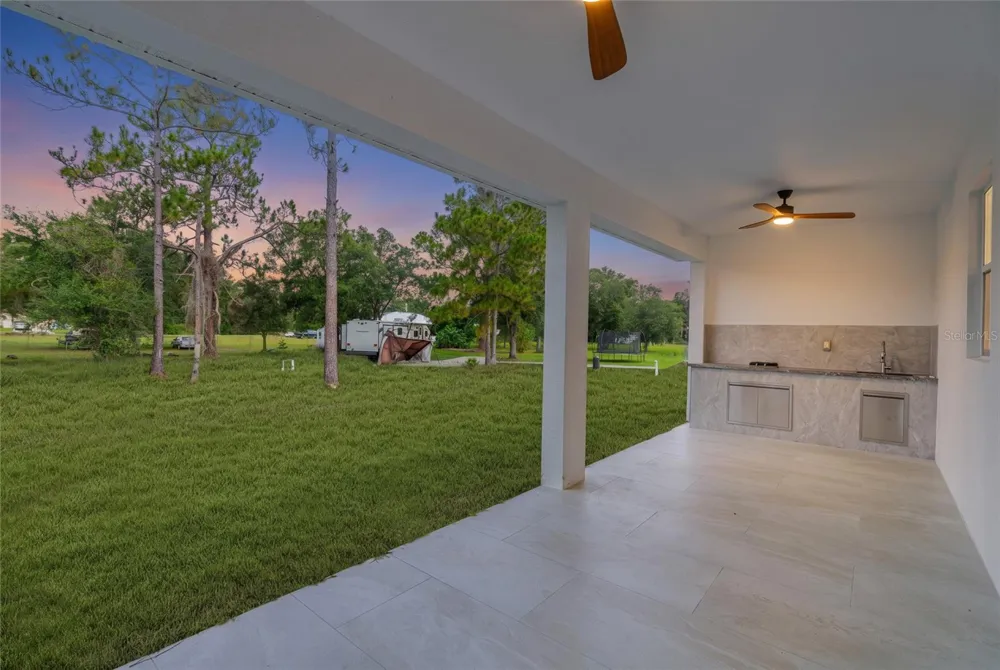1113 HENRY AVENUE Lehigh Acres, FL 33972