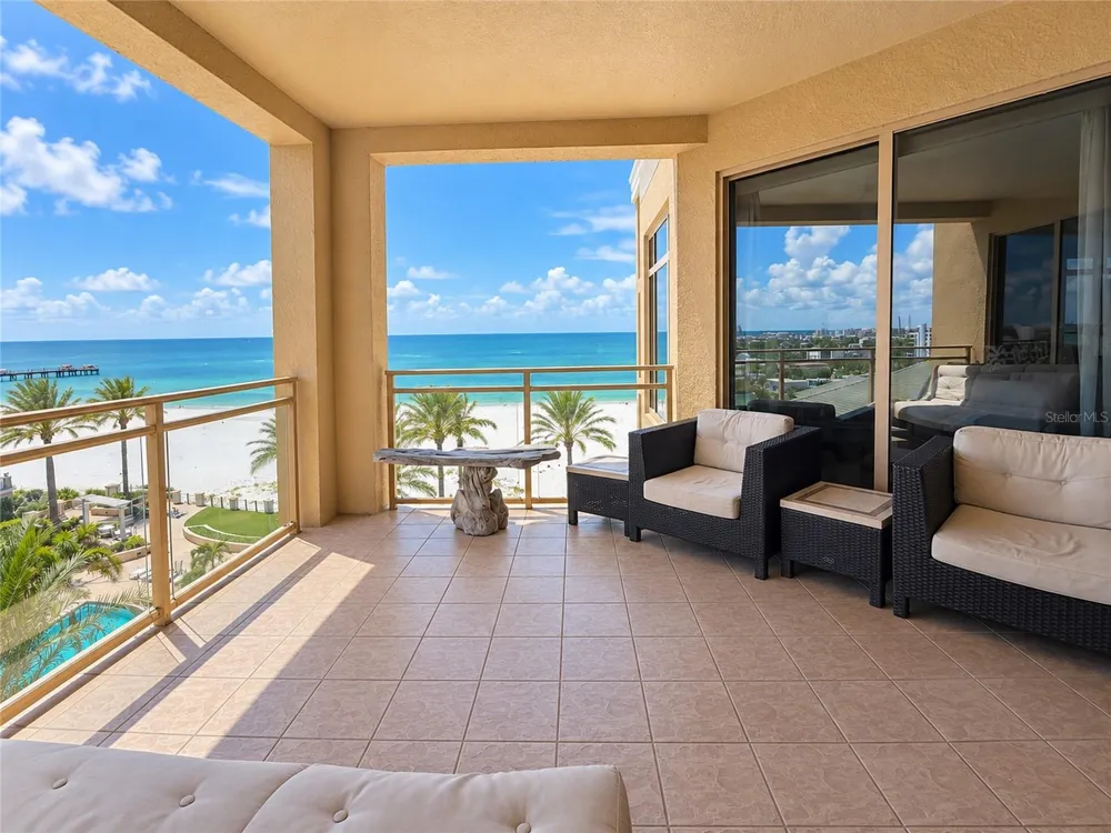 11 BAYMONT STREET #807 Clearwater, FL 33767