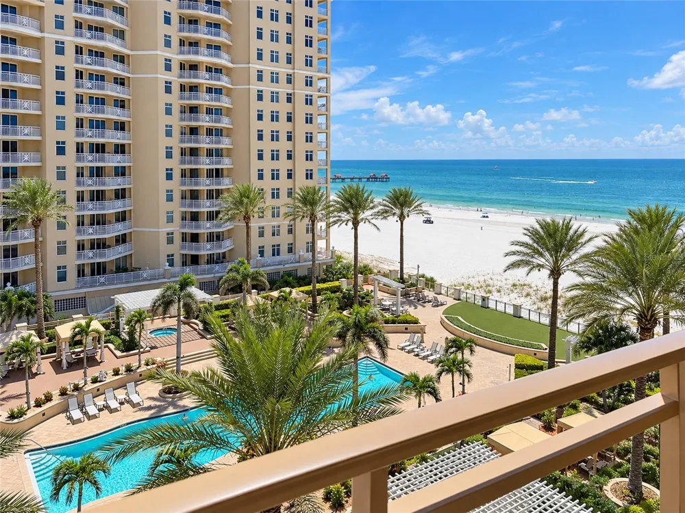 11 BAYMONT STREET #807 Clearwater, FL 33767