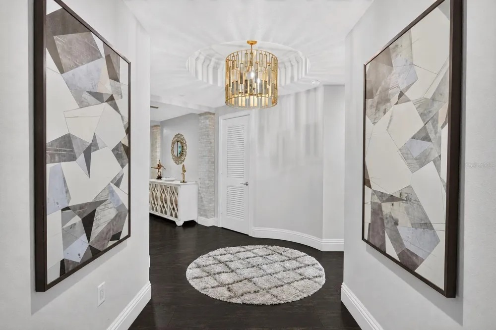 11 BAYMONT STREET #807 Clearwater, FL 33767
