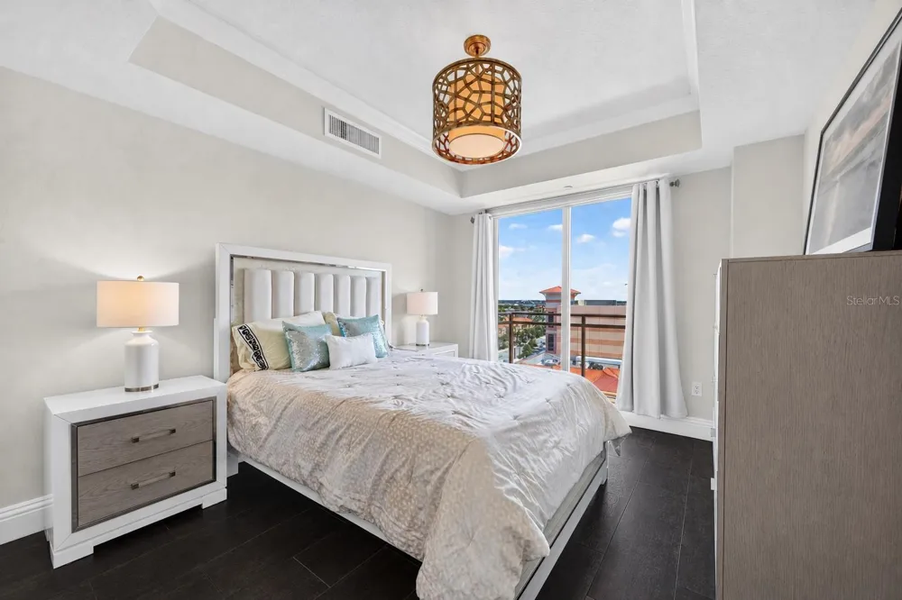 11 BAYMONT STREET #807 Clearwater, FL 33767